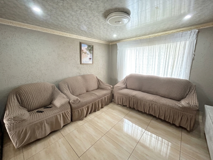 To Let 3 Bedroom Property for Rent in Bedworth Park Gauteng