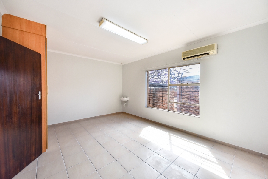 3 Bedroom Property for Sale in Pretoria North Gauteng