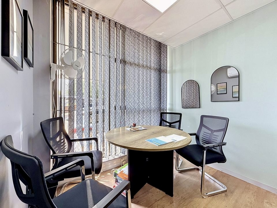To Let Commercial Property for Rent in Garsfontein Gauteng