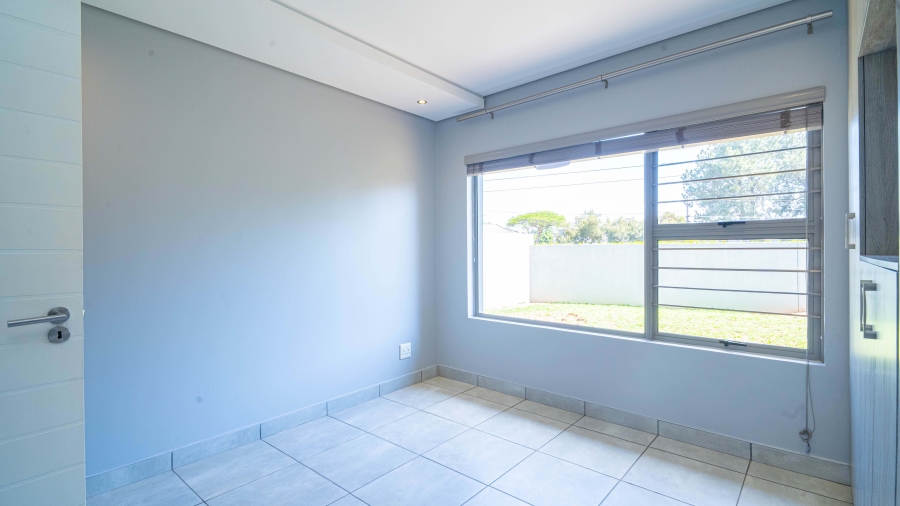 To Let 3 Bedroom Property for Rent in Broadacres Gauteng
