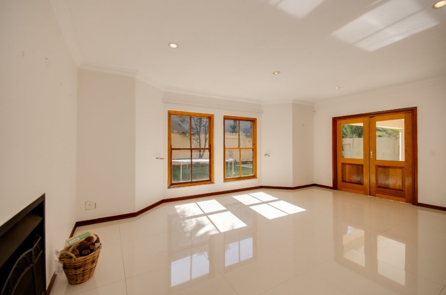 4 Bedroom Property for Sale in Dainfern Golf Estate Gauteng