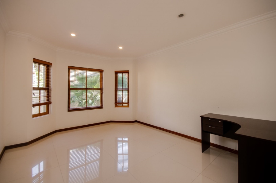 4 Bedroom Property for Sale in Dainfern Golf Estate Gauteng