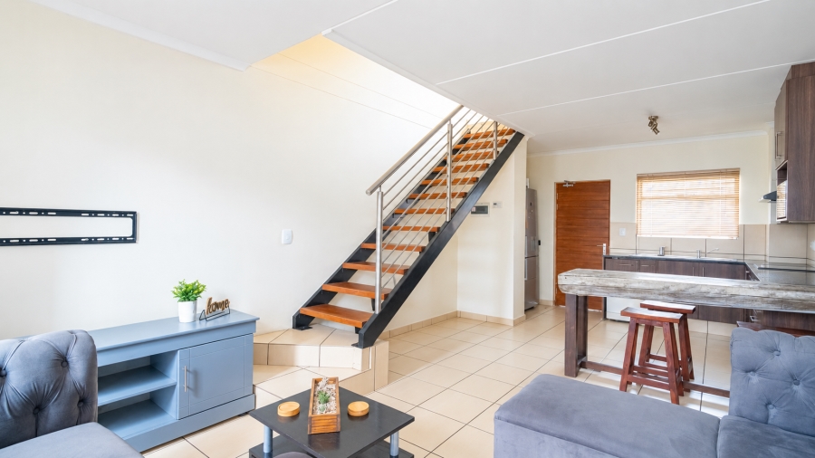 3 Bedroom Property for Sale in Barbeque Downs Gauteng