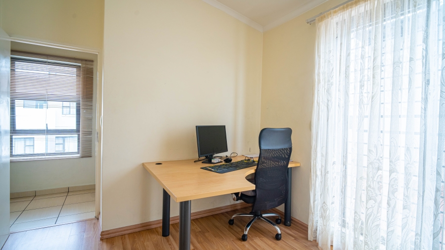 3 Bedroom Property for Sale in Barbeque Downs Gauteng