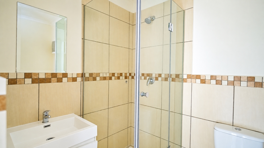 3 Bedroom Property for Sale in Barbeque Downs Gauteng