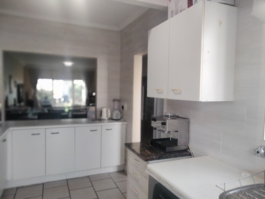 2 Bedroom Property for Sale in Sundowner Gauteng