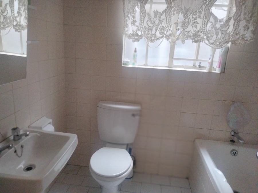 2 Bedroom Property for Sale in Sundowner Gauteng