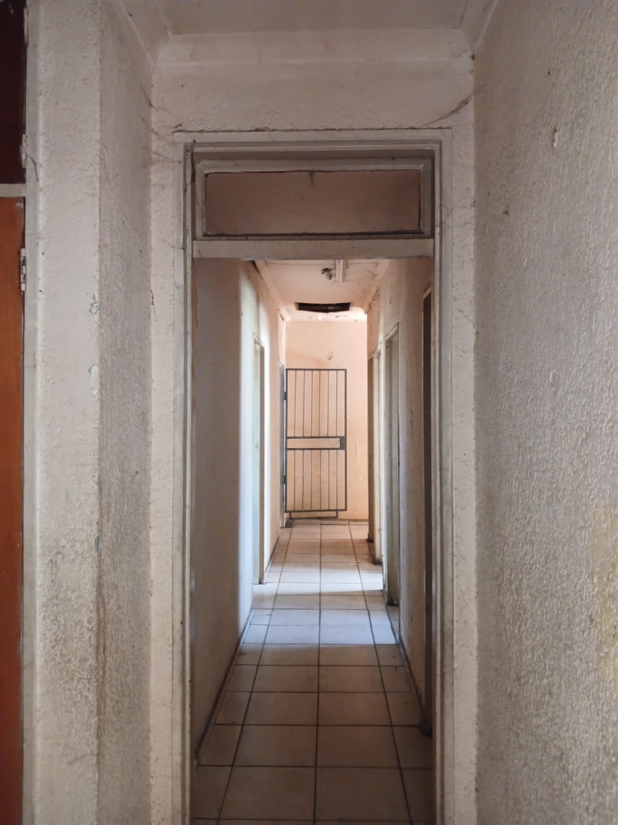 11 Bedroom Property for Sale in Vanderbijlpark CE 4 Gauteng