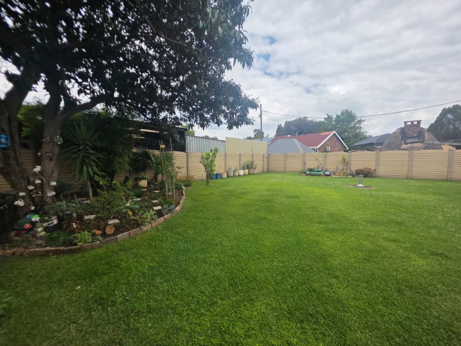 4 Bedroom Property for Sale in Vanderbijlpark Sw 2 Gauteng