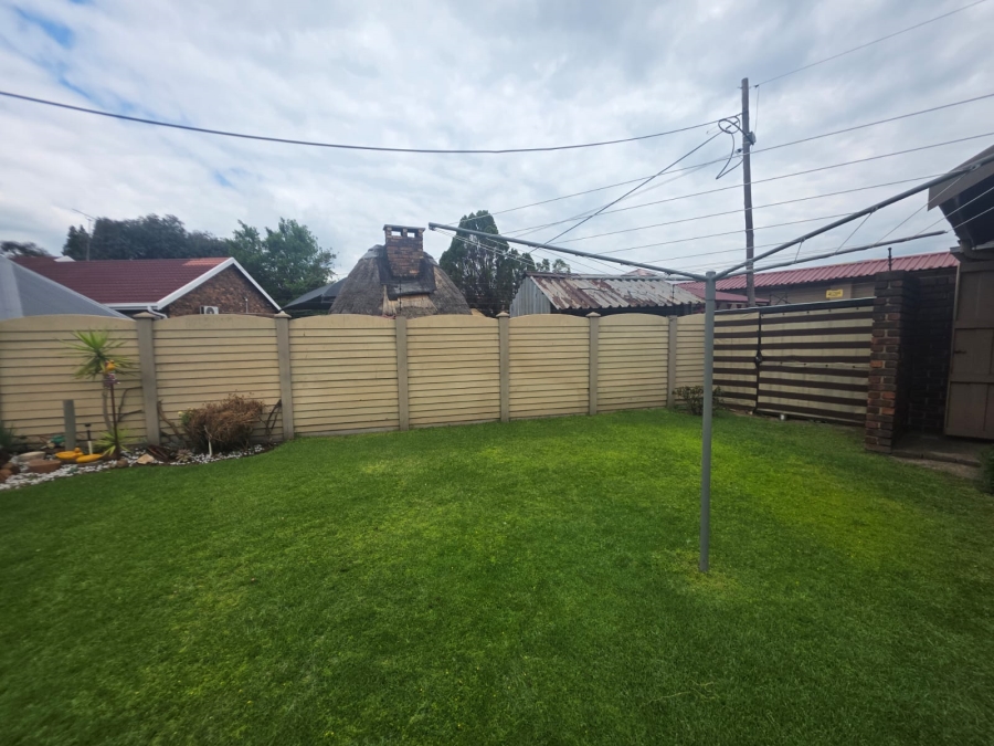 4 Bedroom Property for Sale in Vanderbijlpark Sw 2 Gauteng