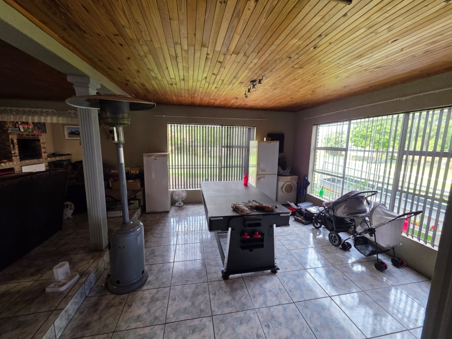3 Bedroom Property for Sale in Kookrus Gauteng