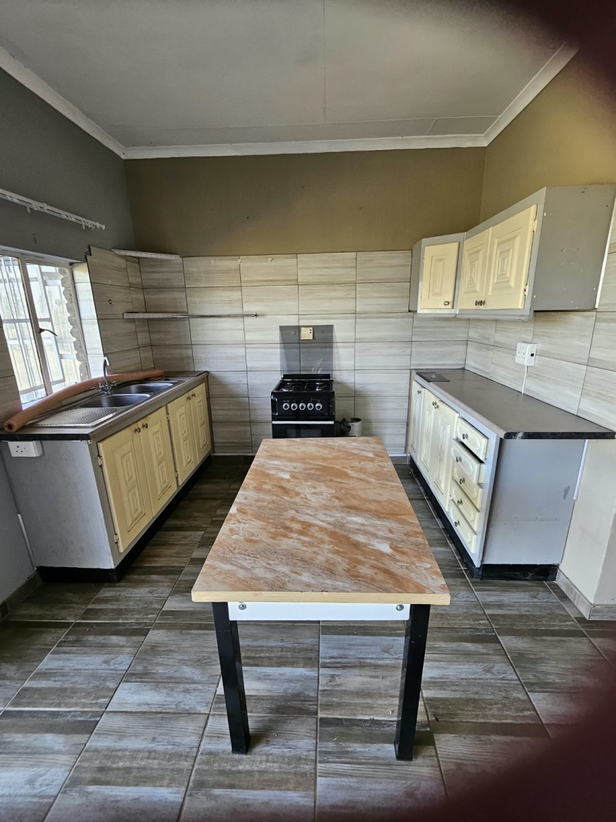 3 Bedroom Property for Sale in Kookrus Gauteng