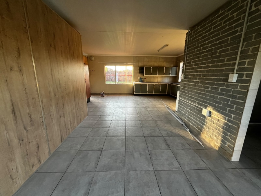 3 Bedroom Property for Sale in Kookrus Gauteng