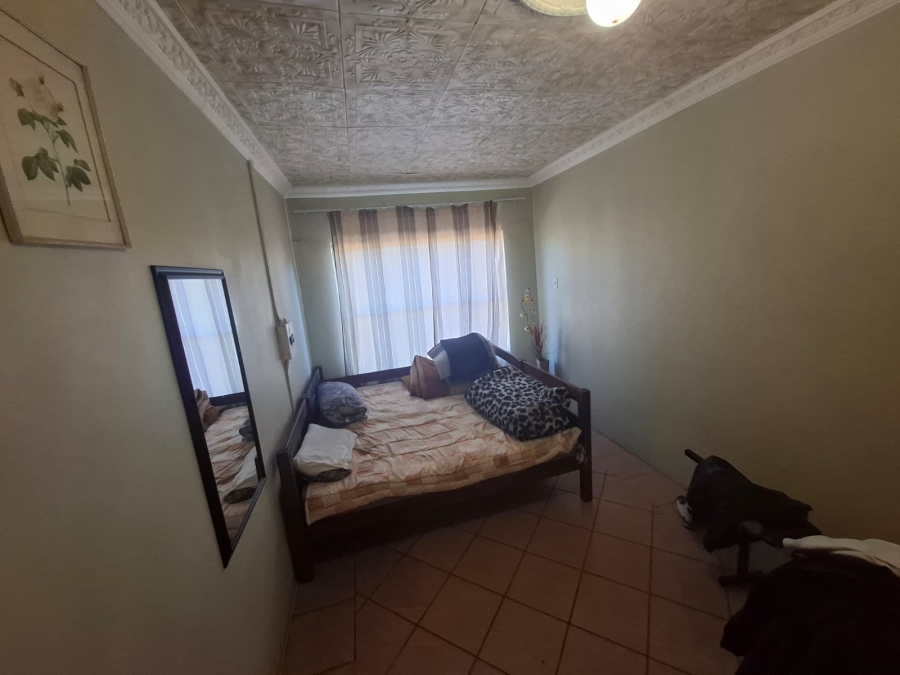 5 Bedroom Property for Sale in Amandasig Gauteng