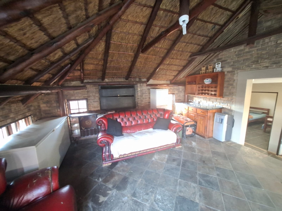 5 Bedroom Property for Sale in Amandasig Gauteng