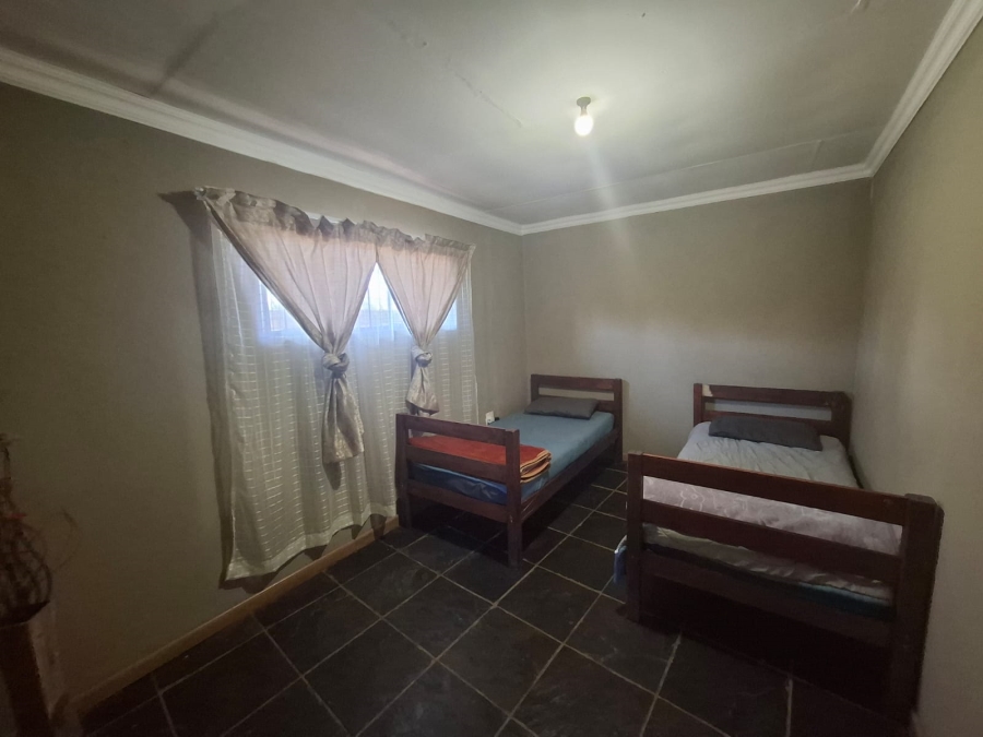 5 Bedroom Property for Sale in Amandasig Gauteng