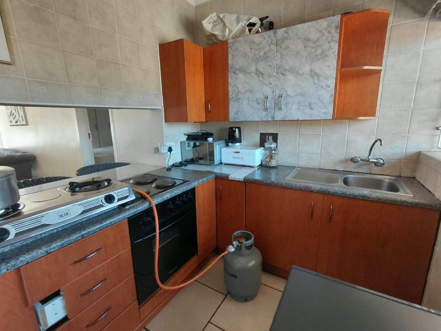 2 Bedroom Property for Sale in Brakpan Central Gauteng