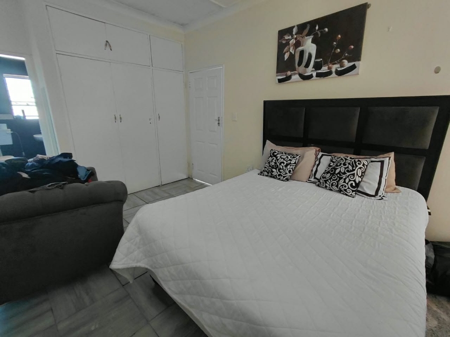2 Bedroom Property for Sale in Brakpan Central Gauteng