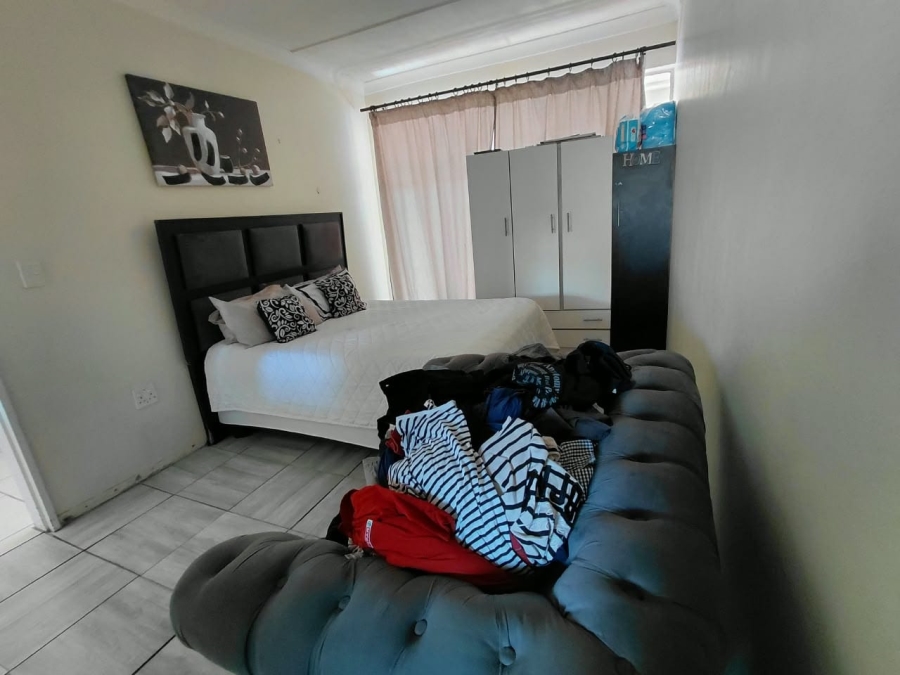 2 Bedroom Property for Sale in Brakpan Central Gauteng