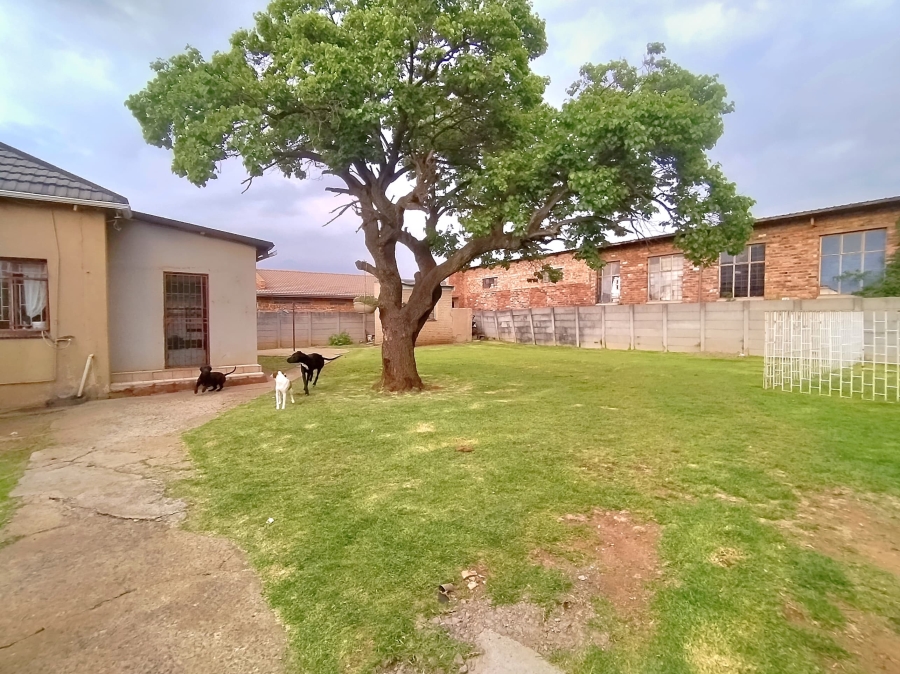 4 Bedroom Property for Sale in Brakpan Central Gauteng