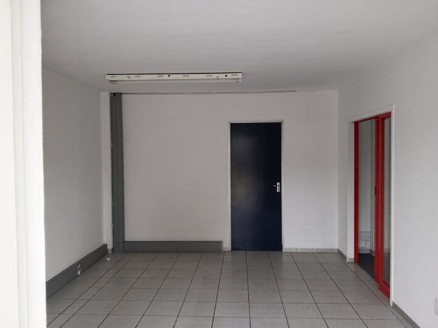 To Let Commercial Property for Rent in Meadowdale Gauteng