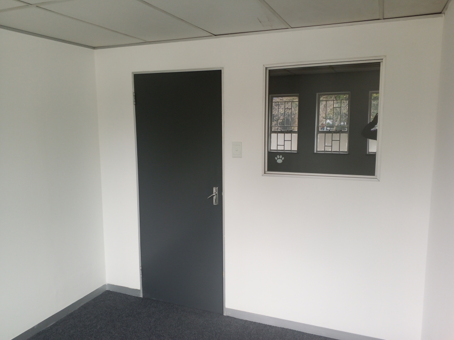 To Let Commercial Property for Rent in Meadowdale Gauteng