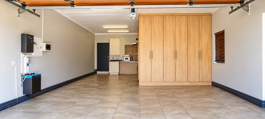 4 Bedroom Property for Sale in Sunward Park Gauteng