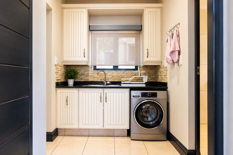 4 Bedroom Property for Sale in Sunward Park Gauteng