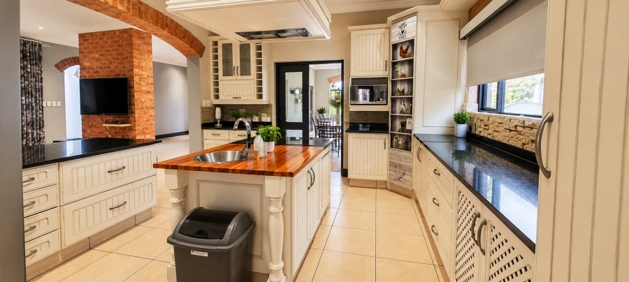 4 Bedroom Property for Sale in Sunward Park Gauteng