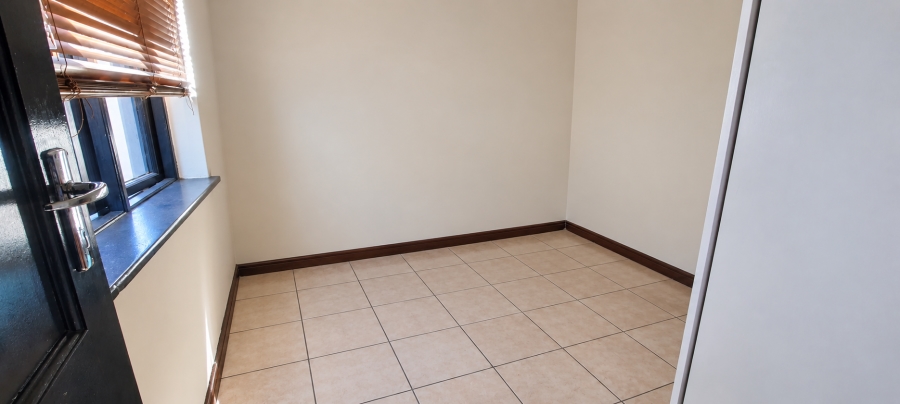 4 Bedroom Property for Sale in Sunward Park Gauteng
