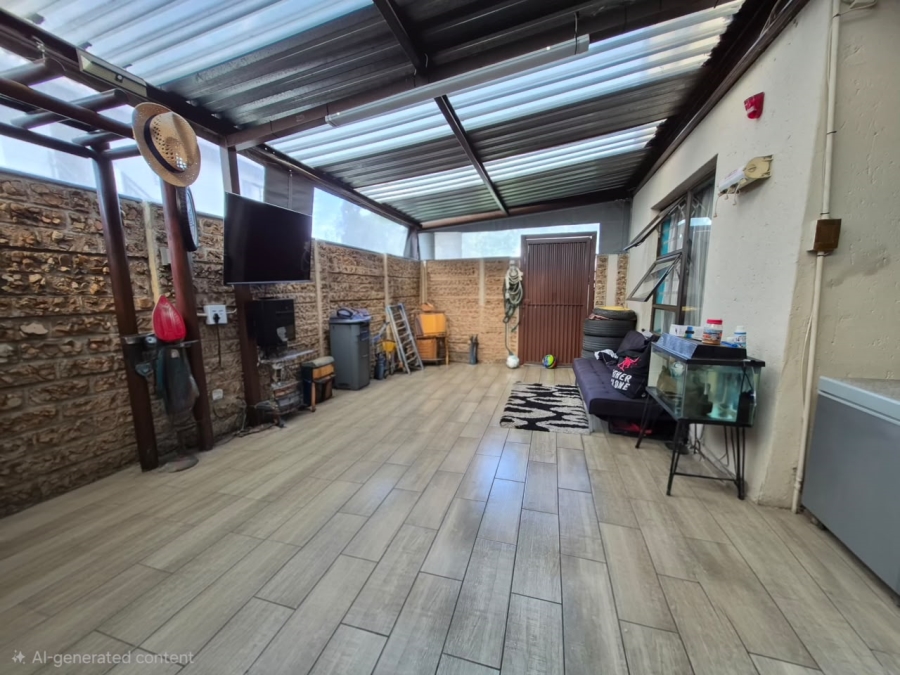 2 Bedroom Property for Sale in Parkrand Gauteng