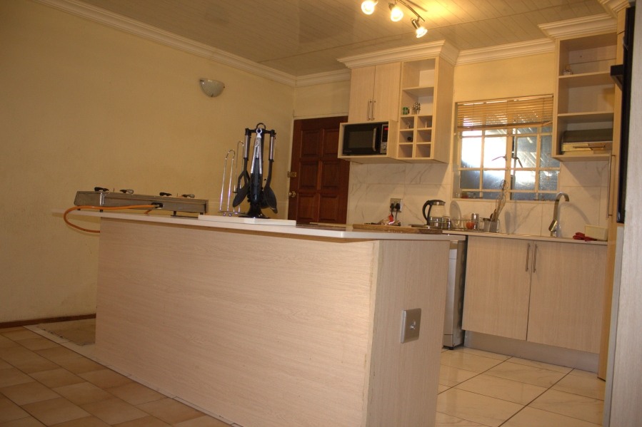 3 Bedroom Property for Sale in Birch Acres Gauteng