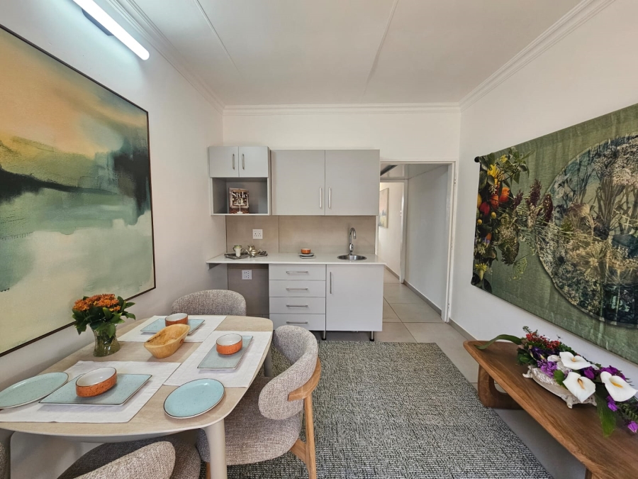 1 Bedroom Property for Sale in Albertville Gauteng