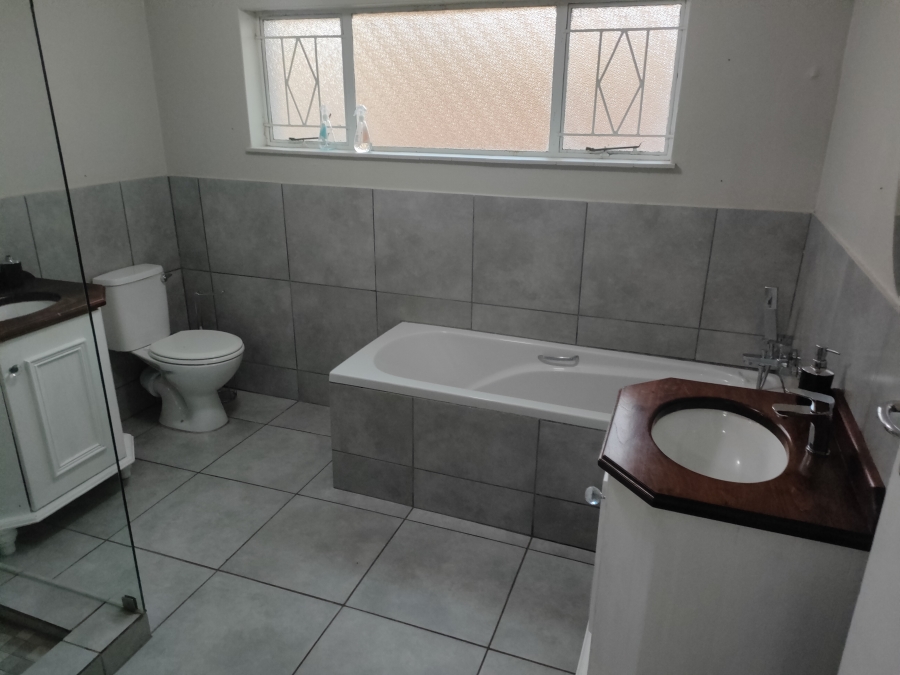 4 Bedroom Property for Sale in Silverton Gauteng