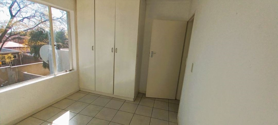 2 Bedroom Property for Sale in Glen Marais Gauteng