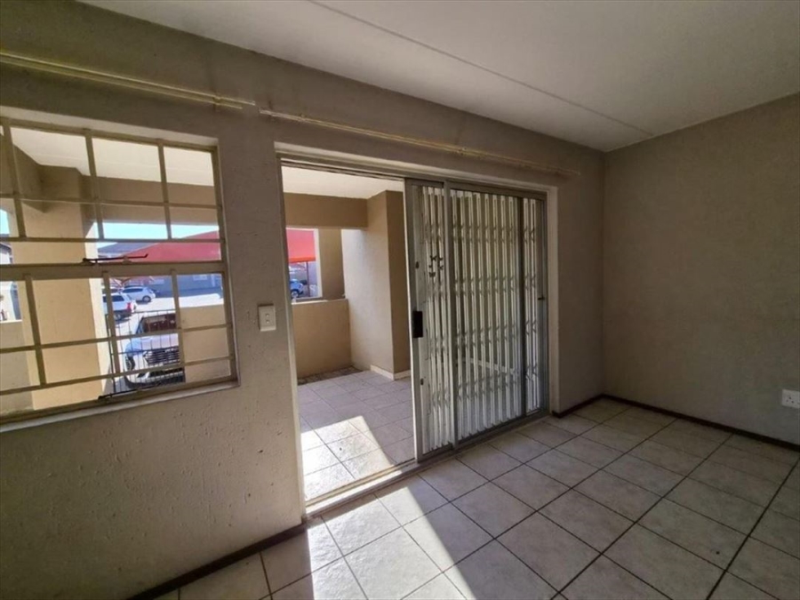 2 Bedroom Property for Sale in Rynfield Gauteng