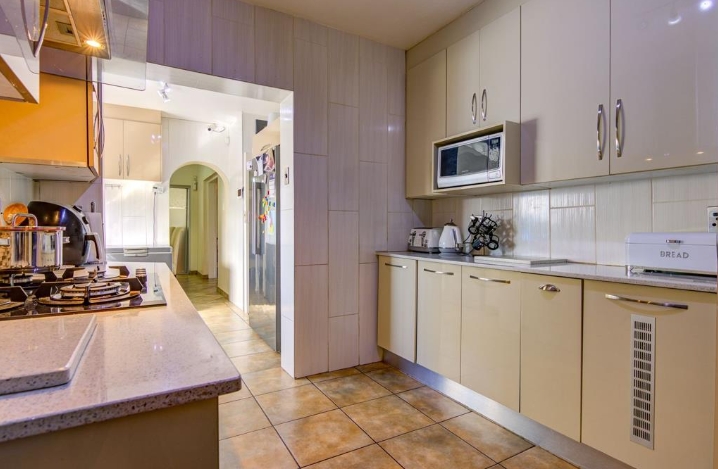 4 Bedroom Property for Sale in Allen Grove Gauteng