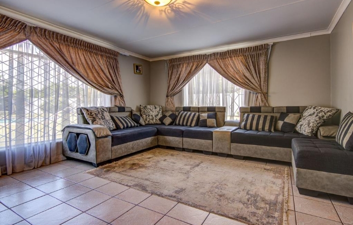 4 Bedroom Property for Sale in Allen Grove Gauteng