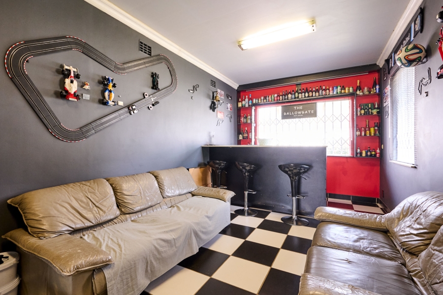 3 Bedroom Property for Sale in Noordwyk Gauteng