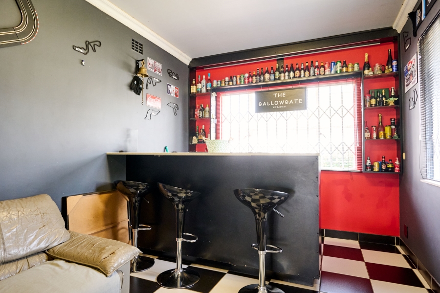 3 Bedroom Property for Sale in Noordwyk Gauteng