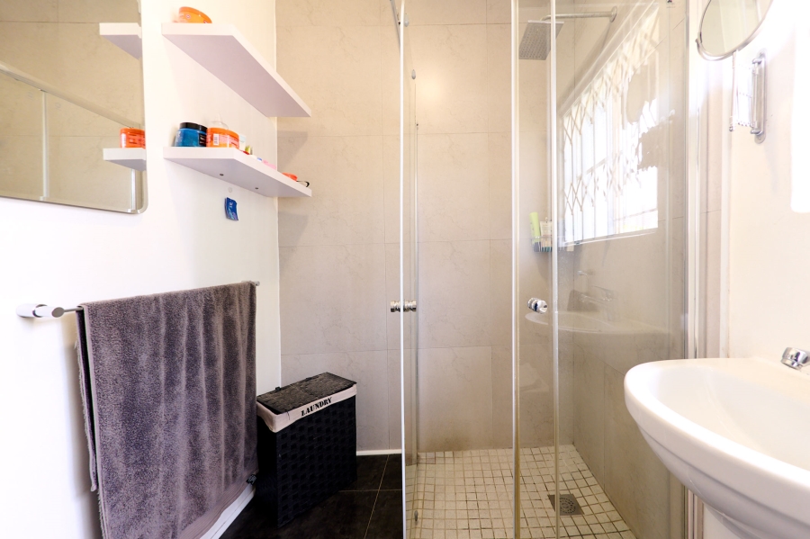 3 Bedroom Property for Sale in Noordwyk Gauteng