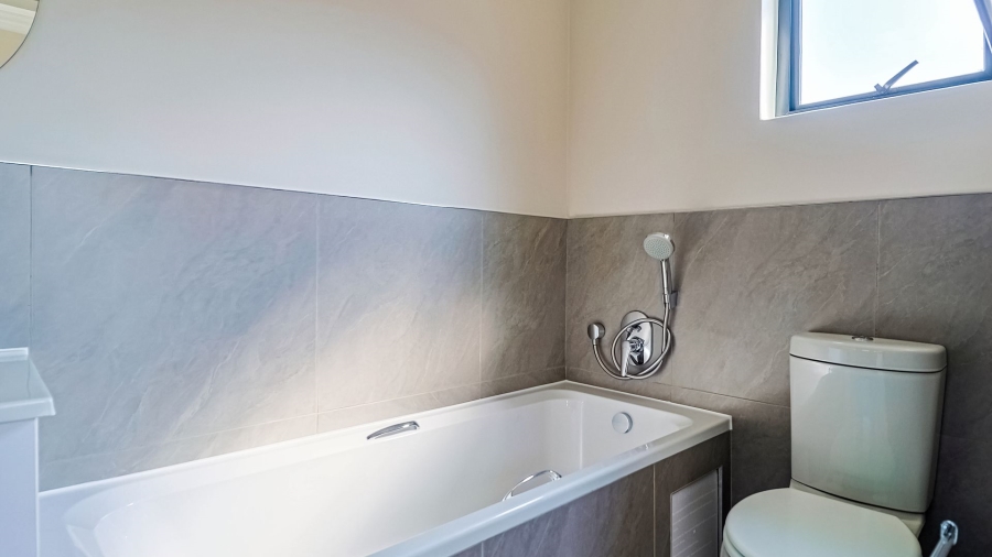 To Let 3 Bedroom Property for Rent in Rietvalleirand Gauteng