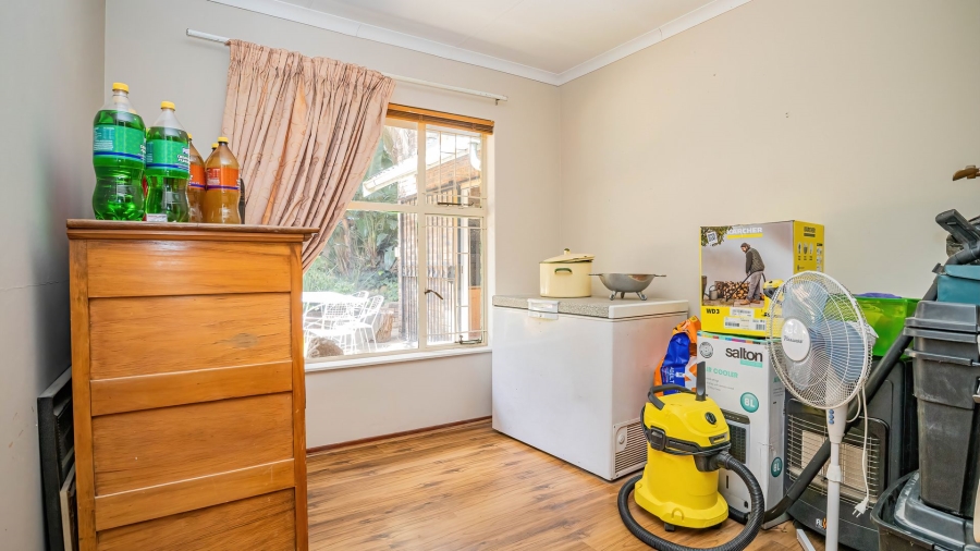 3 Bedroom Property for Sale in Garsfontein Gauteng