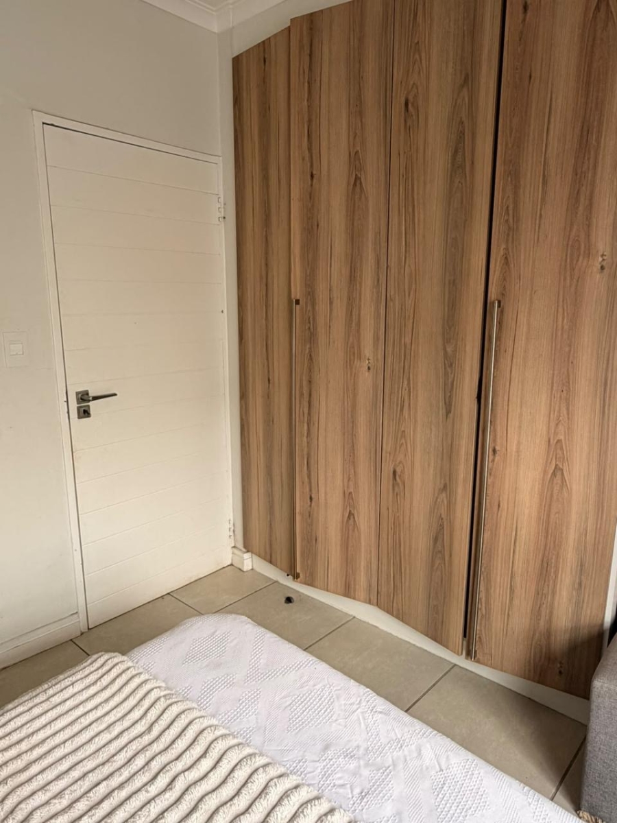 To Let 1 Bedroom Property for Rent in Linbro Park Gauteng