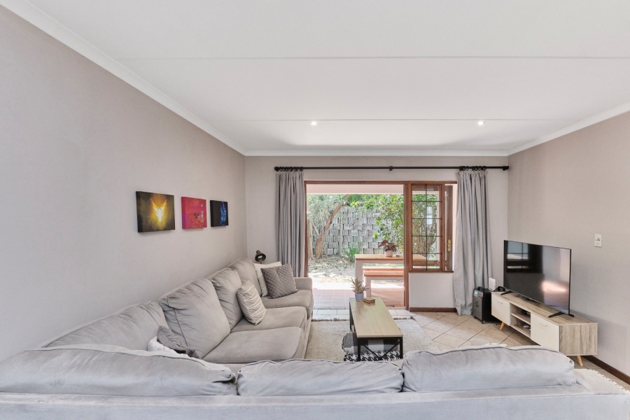 2 Bedroom Property for Sale in Bryanston Gauteng