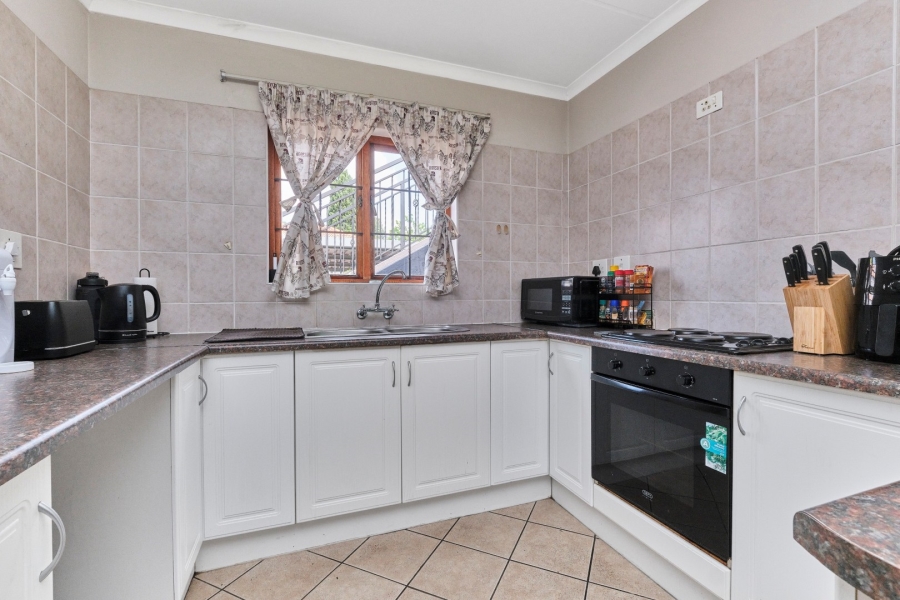 2 Bedroom Property for Sale in Bryanston Gauteng