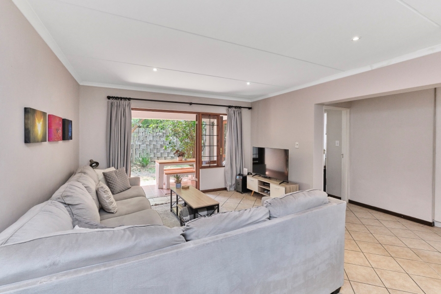 2 Bedroom Property for Sale in Bryanston Gauteng