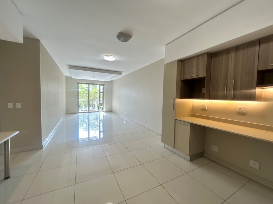To Let 2 Bedroom Property for Rent in Rosebank Gauteng