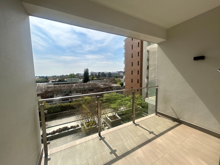 To Let 2 Bedroom Property for Rent in Rosebank Gauteng