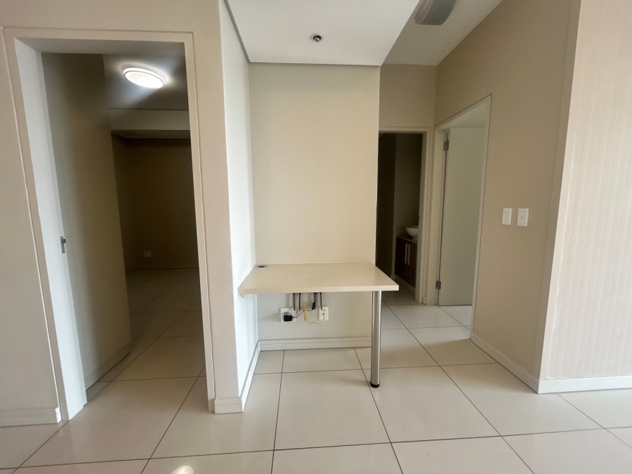 To Let 2 Bedroom Property for Rent in Rosebank Gauteng